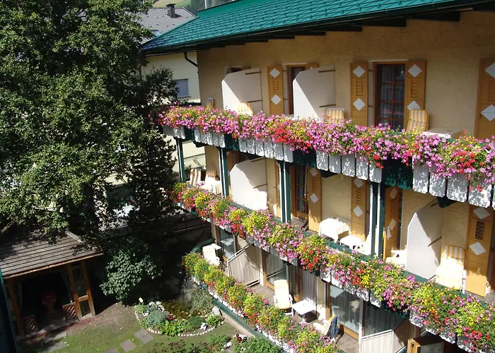 Hotel Cavallino Bianco - Weisses Roessl